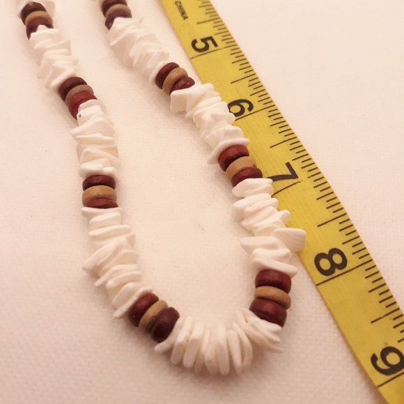Shell Chip and Wood Bead Necklace - Picture 4 of 6